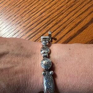 Silver Brighton flower bracelet